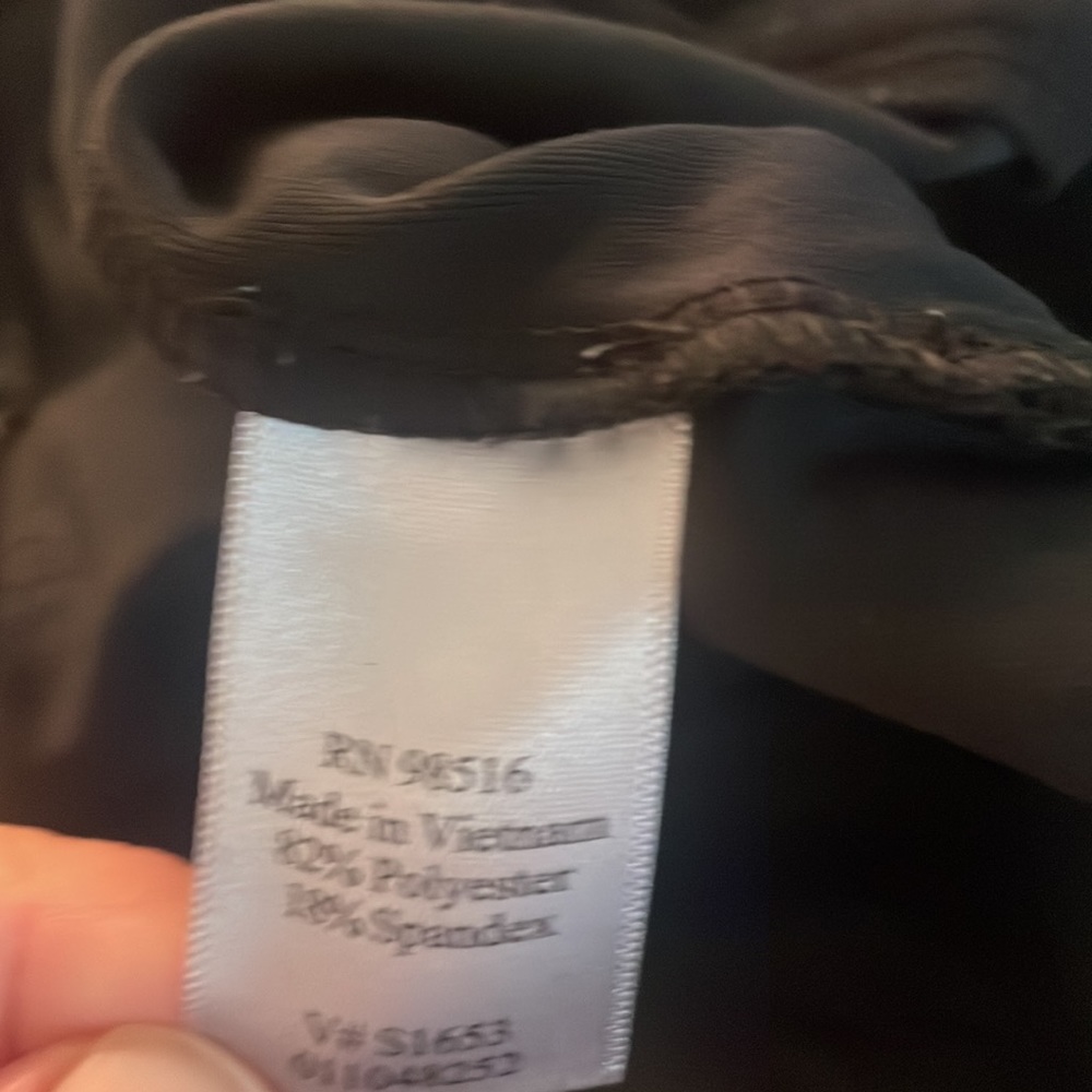 Coldwater Creek black pants 8petite - Picture 9 of 10